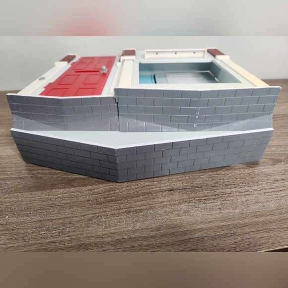 Vintage Barbie Totally Real Doll House Fold-N-Go Mattel 2005 With Sounds - Picture 5 of 11